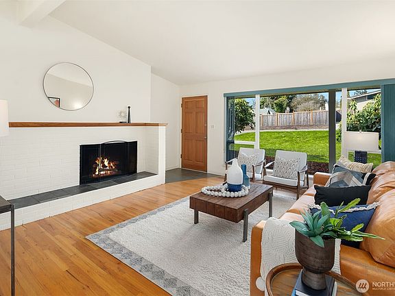 2nd image of 12119 SE 43rd St