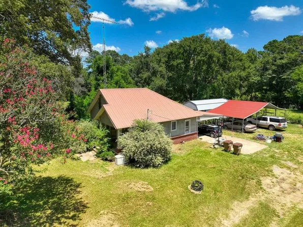 2668 An County Rd #367, Palestine, TX 75801