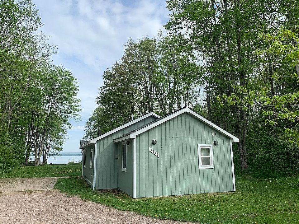 1st image of 3444 Lakeshore Dr