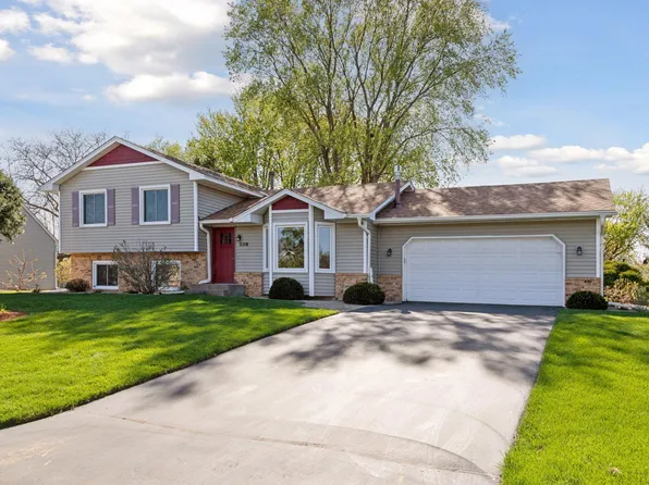338 Jesse James Ln, Saint Paul, MN 55115