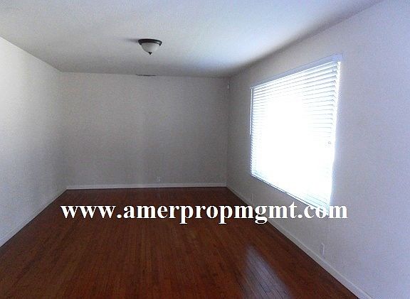4th image of 6601 Hickory Ave