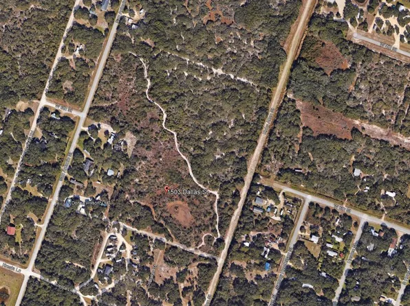 1503 Dallas St, Rockport, TX 78382