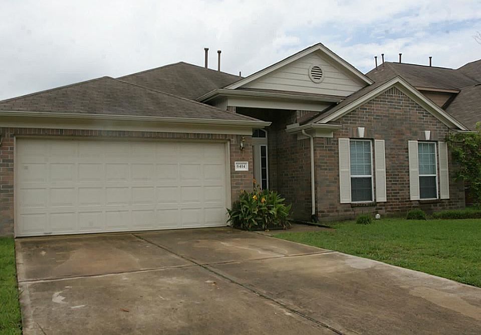 1st image of 6414 Hardwood Dale Way Dr