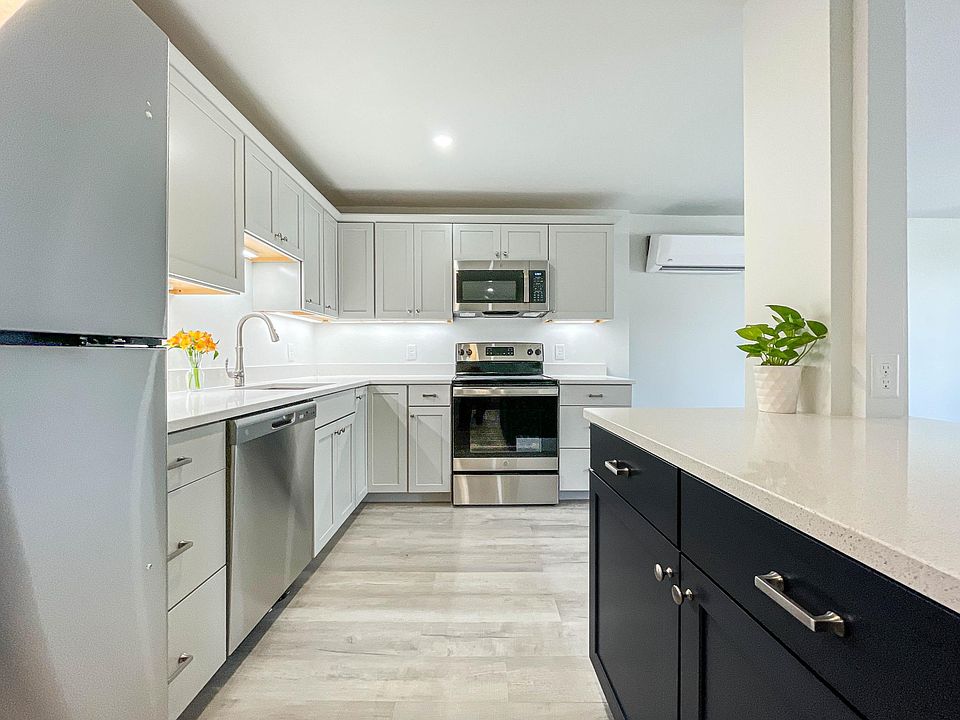 1st image of 265 Cottage Rd #6