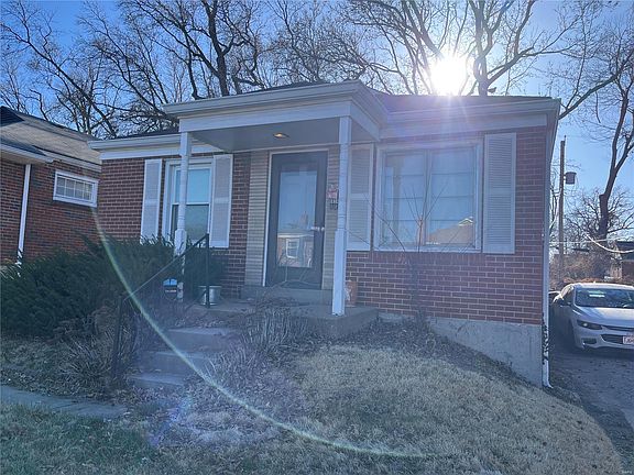 3rd image of 6614 Boles Ave