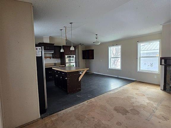 4th image of UNIT 10-2004 Alice ROAD