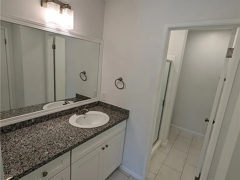 5460 White Oak Ave #G222 — Photo 10