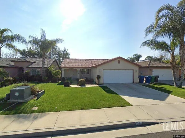 327 Fern Meadow Dr, Bakersfield, CA 93308