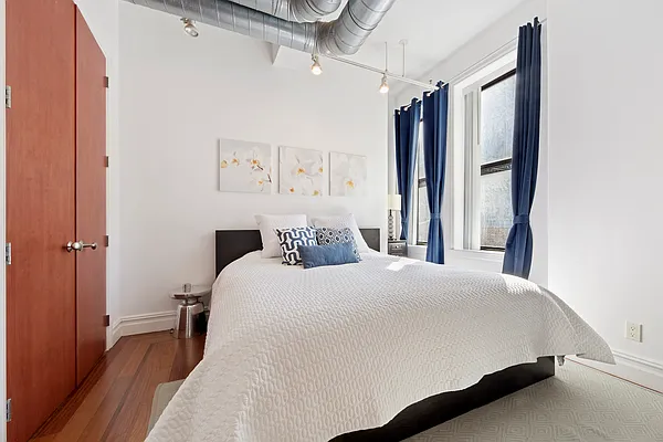 Rented by Compass | media 8