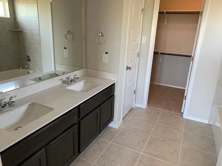 8116 Bronco Ln — Photo 16