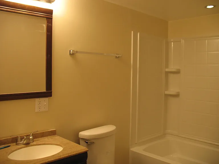 2284 McKees Rocks Rd — Photo 11