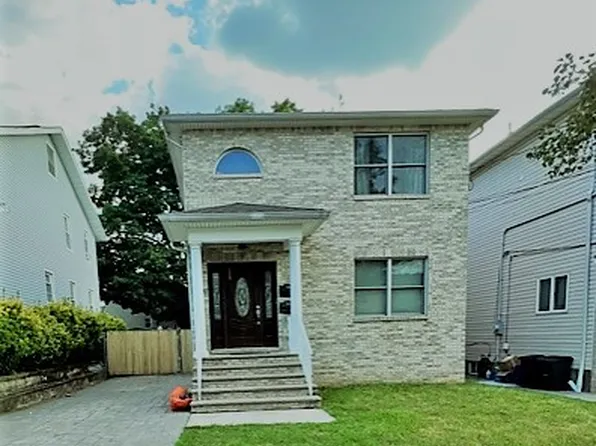 260 Page Ave Floor 1, Lyndhurst, NJ 07071