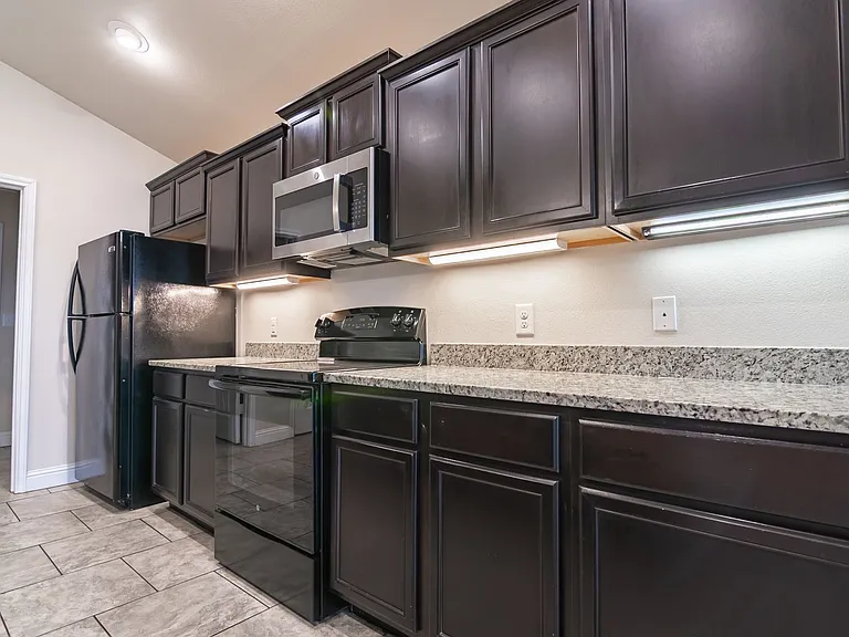 5917 Mile High Ln — Photo 5