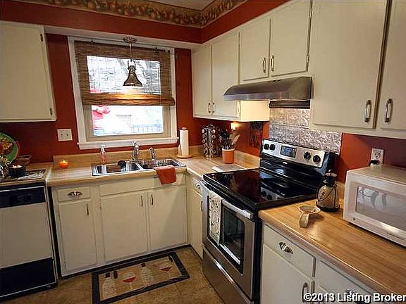 2nd image of 12206 Ledges Dr