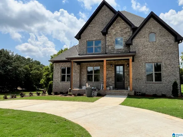 121 Scenic Lake Dr, Maylene, AL 35114