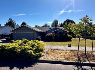 1954 Tanager Ave NW, Salem, OR 97304