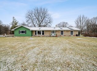 849 Winmoor Dr, Dundee, IL 60118