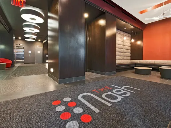 222 East 39th Street image 9 of 9