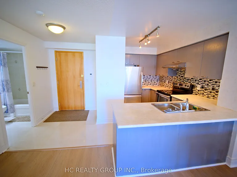 62 Suncrest Blvd #722 — Photo 4