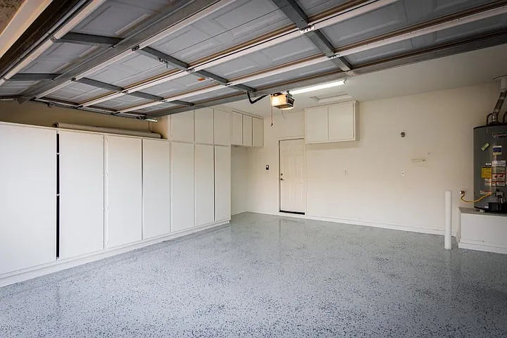 18606 W Sunnyslope Ln — Photo 48