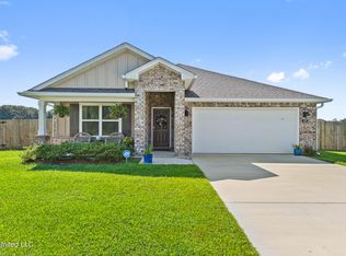 137 Mill Ct, Lucedale, MS 39452