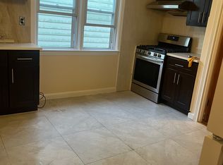 7722 76th St, Ridgewood, NY 11385