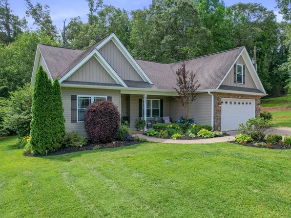 6352 Valley Farm Rd, Seneca, SC 29678