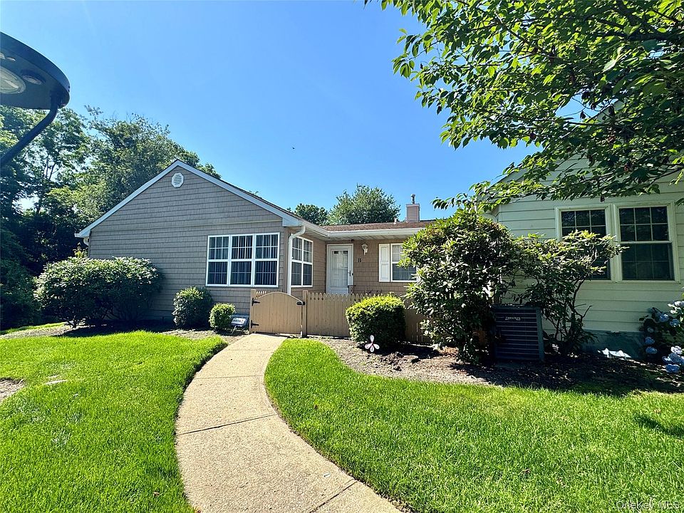 1st image of 11 Theodore Drive