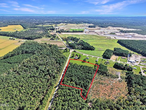 4th image of 719 Russtown Rd NW Lot A