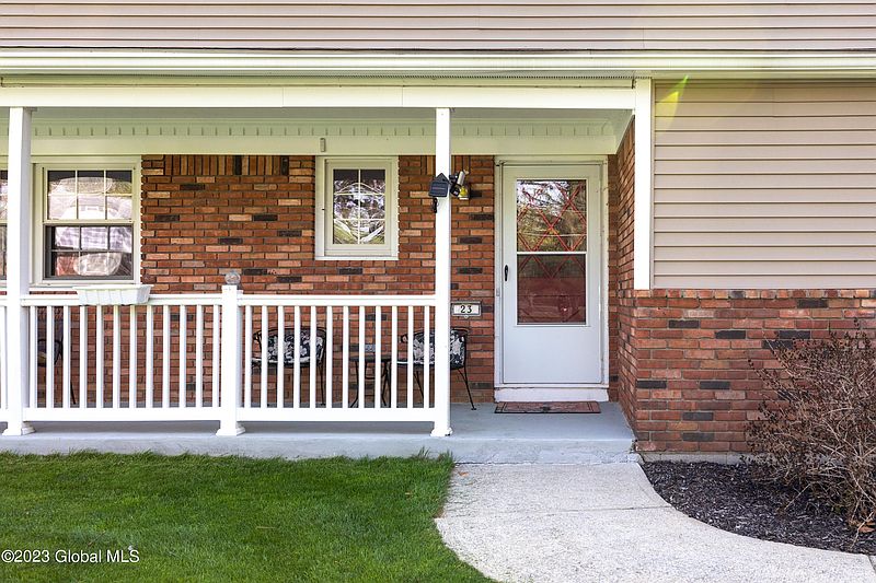 2nd image of 23 Southwood Drive