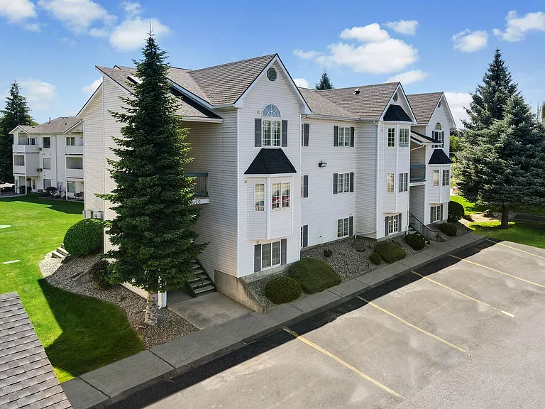 10008 N Colfax Rd #101-115 — Photo 25