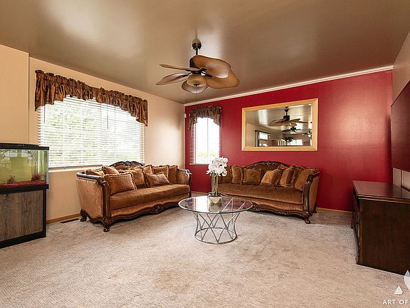 4th image of 12140 Catalpa Ct