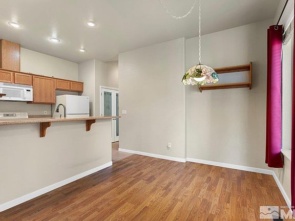 4th image of 5627 Crescent Hill Way