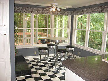 breakfast area