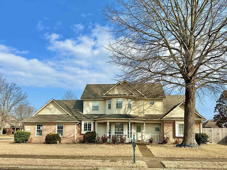 1st image of 166 Rain Hollow Cir S