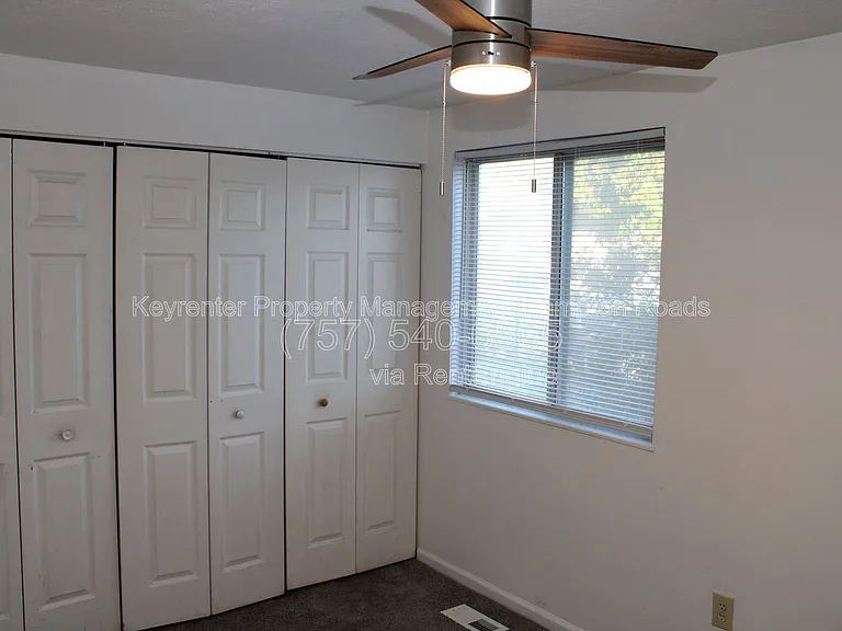44 Lucinda Ct — Photo 21