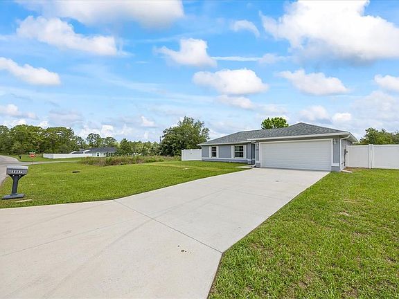 3rd image of 5887 SW 154TH LANE ROAD