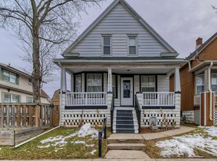 2920 S 11th St, Milwaukee, WI 53215
