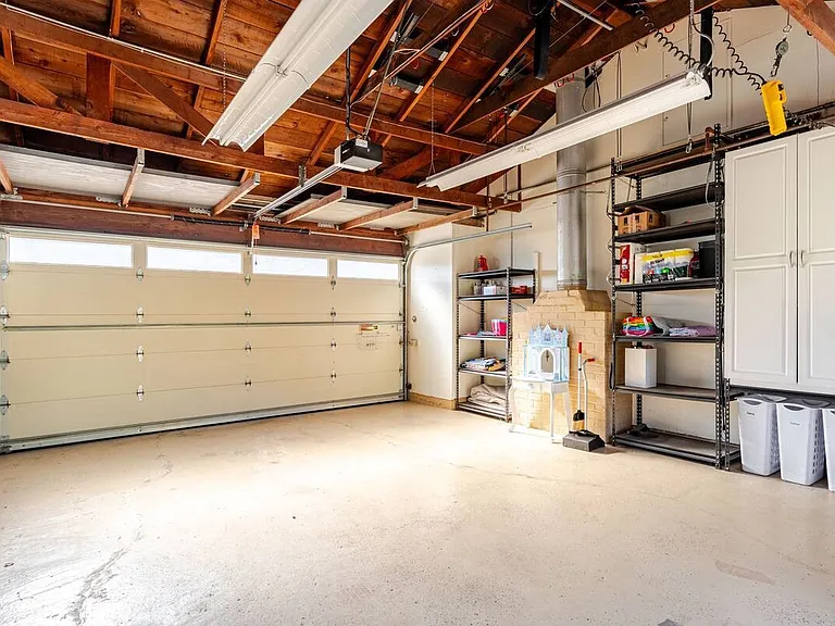 339 Nelson Ave — Photo 33