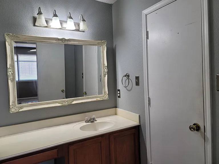 10416 Morning Dew St — Photo 24