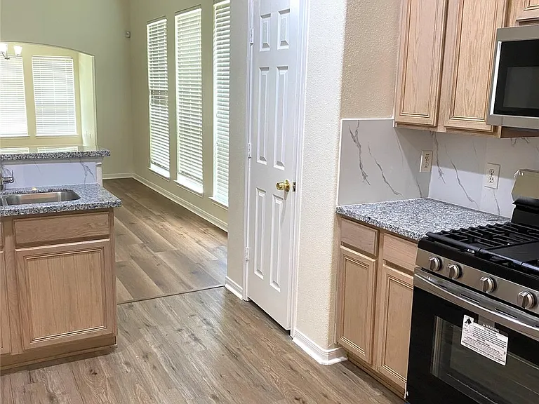 17315 Quiet Grove Ln — Photo 27