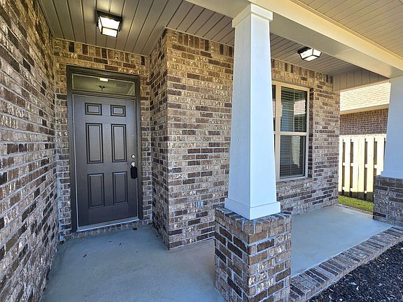 2nd image of 3927 Shady Grove Dr