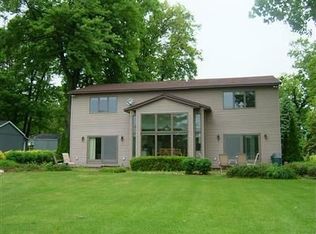 12695 Bidelman Rd, Three Rivers, MI 49093