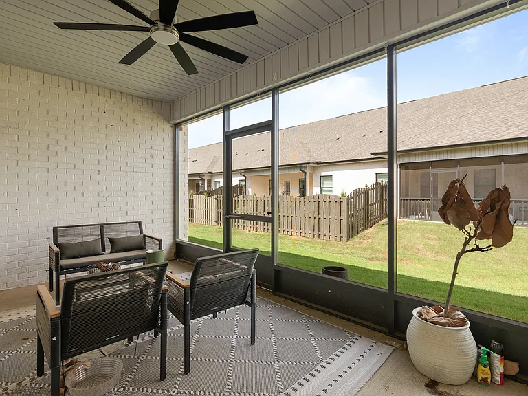 400 Tillane Park Cir SW — Photo 24