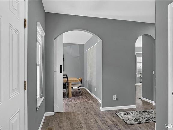 5th image of 206 Hawksbury Pl