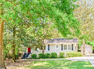 1009 Pinewood Dr W, Mobile, AL 36618