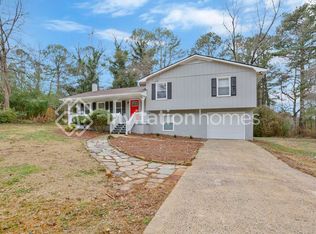 388 Stockwood Dr, Woodstock, GA 30188