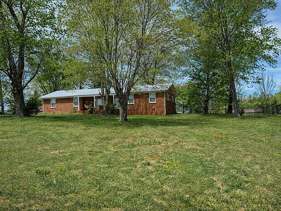 2nd image of 2633 Spencer Rd