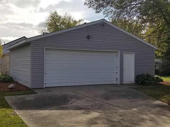 4th image of 1508 1st Ave N