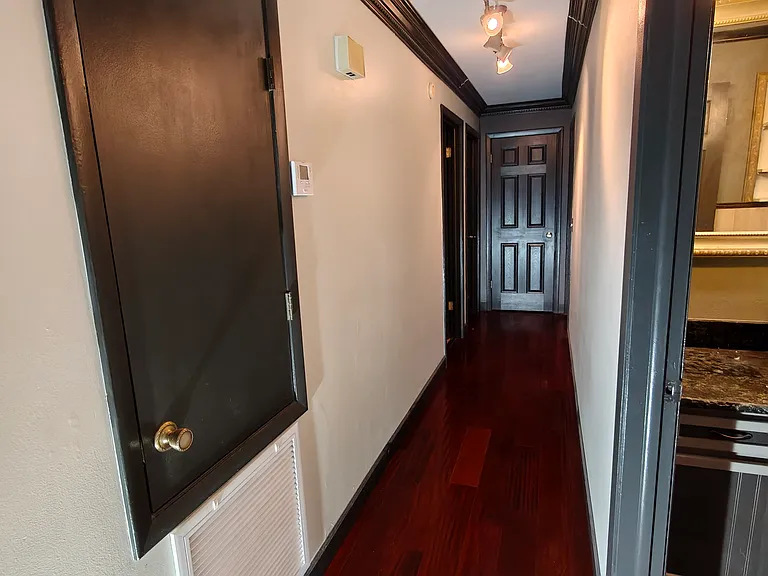 Hallway to Bedrooms